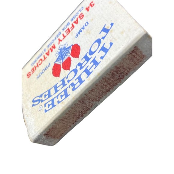 Vintage Three Torches Damp Proof Matches Matchbox - Picture 4 of 12